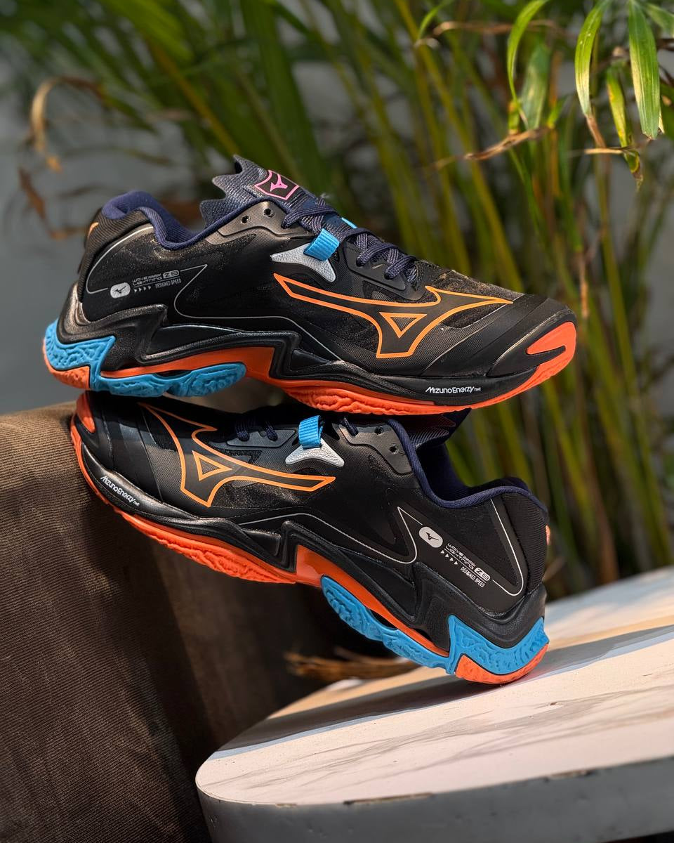 Mizuno Wave Lightning Z8 – Web Monkey Shoes