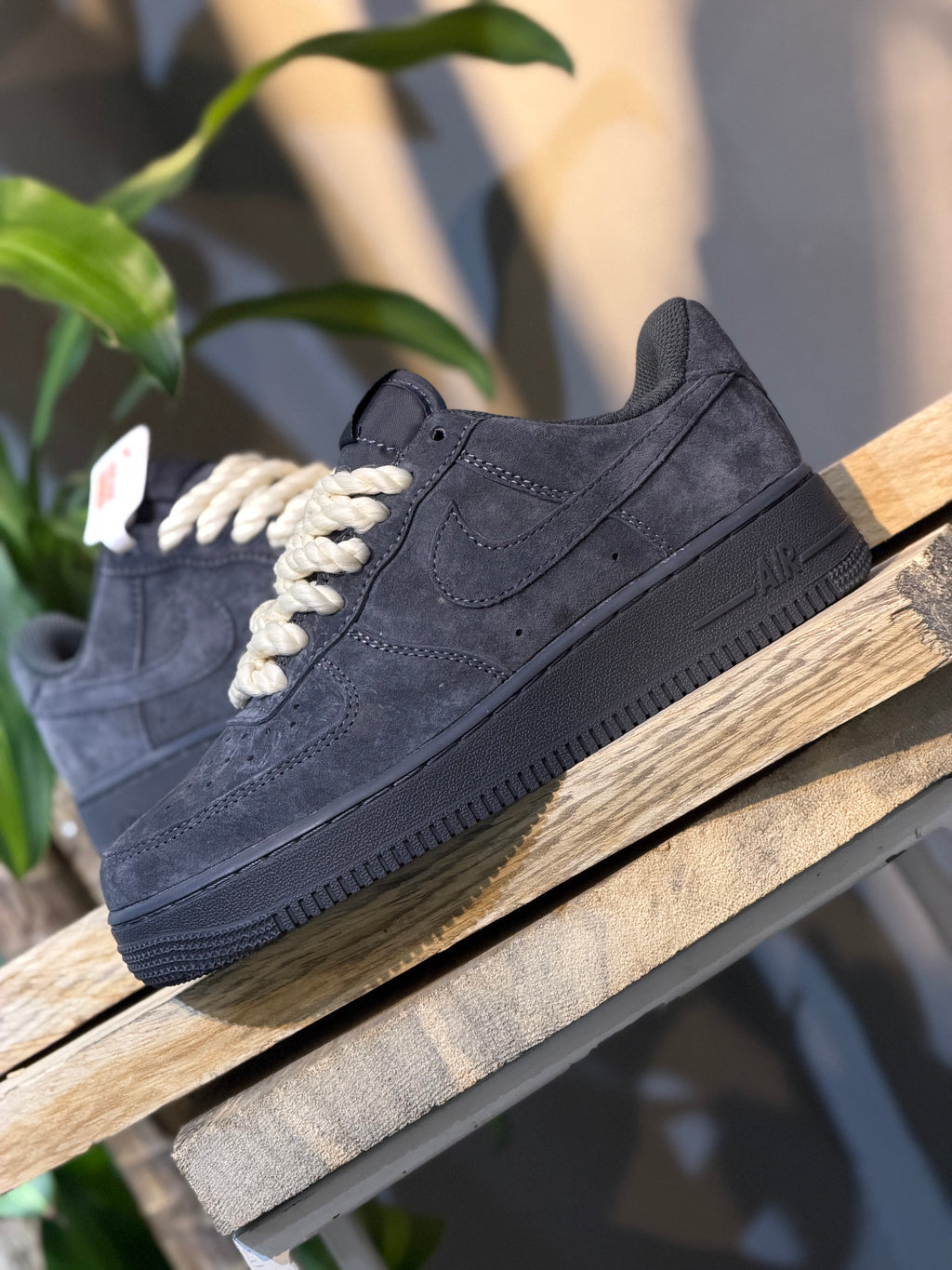 Nike Air Force 1 Low Ante "Gris Oscuro"