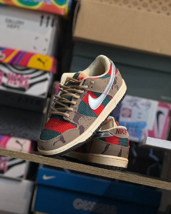 Nike SB Dunk Low “Freddy Krueger”