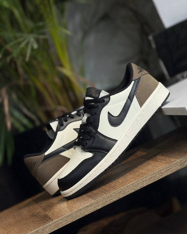 Air Jordan 1 Low Mocha
