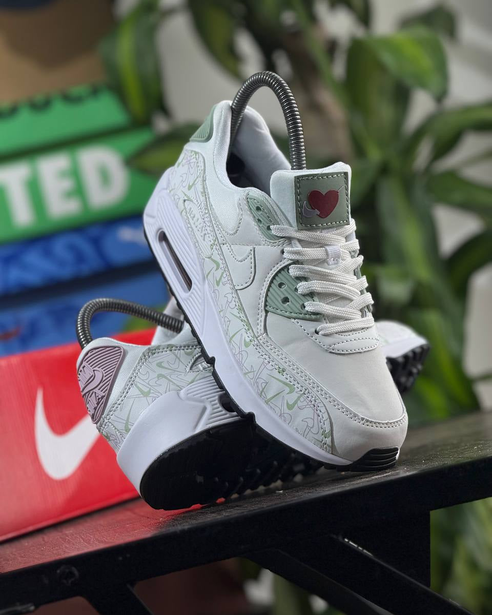 Nike Air Max 90 Floral – White / Pastel Green / Soft Pink