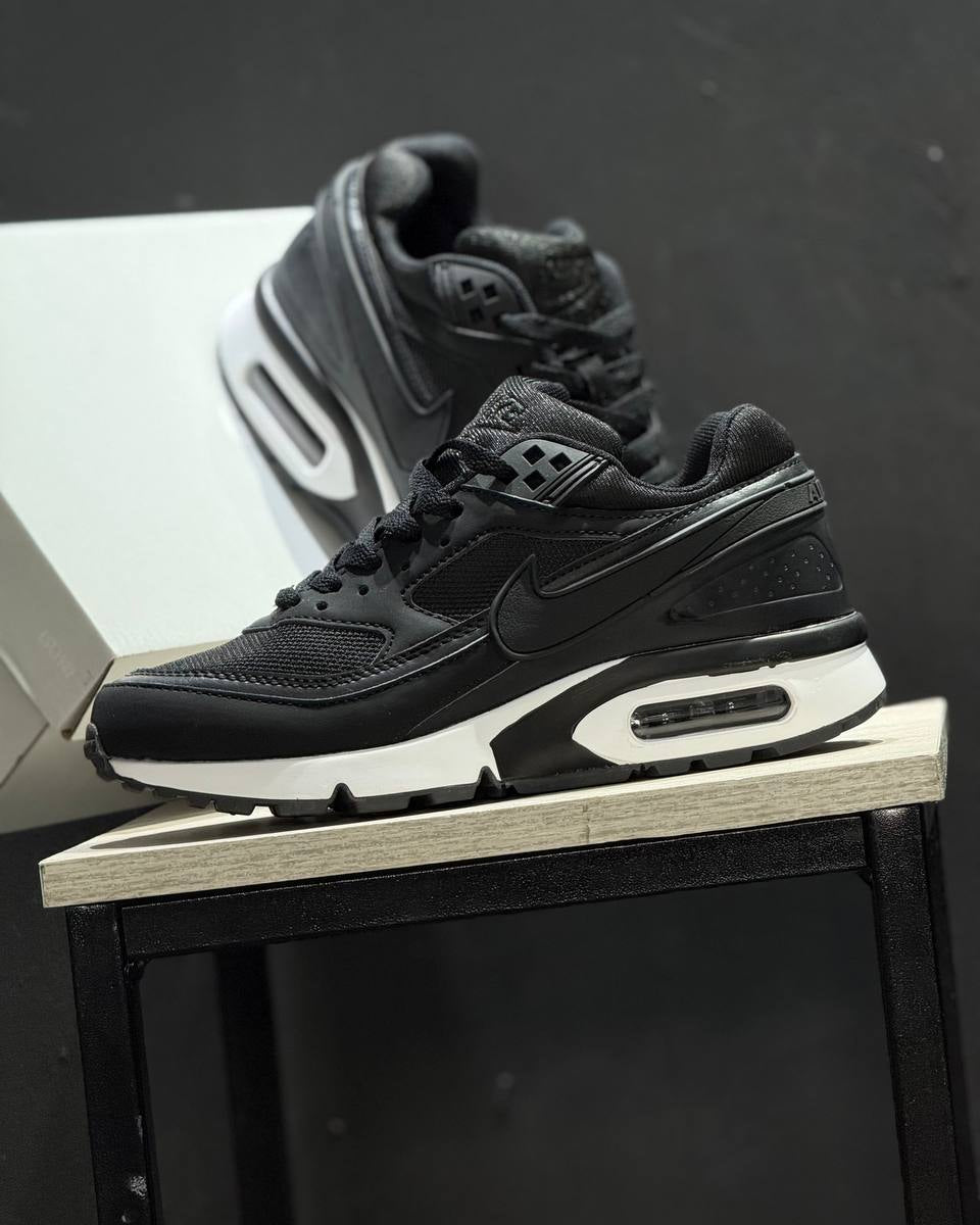 Nike Air Max BW Black / White
