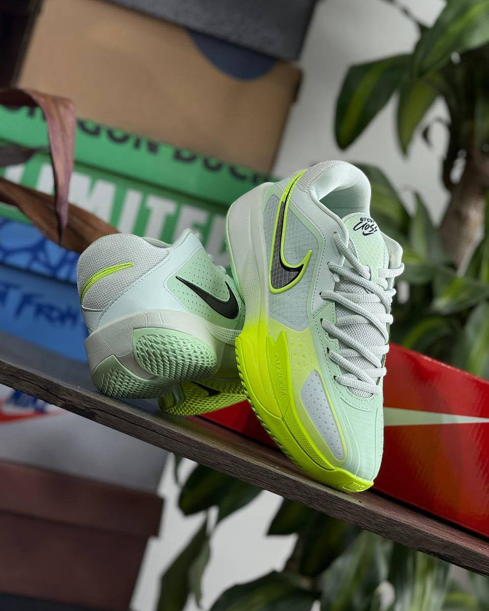 Nike Air Zoom GT Cut Cross – Mint / Volt