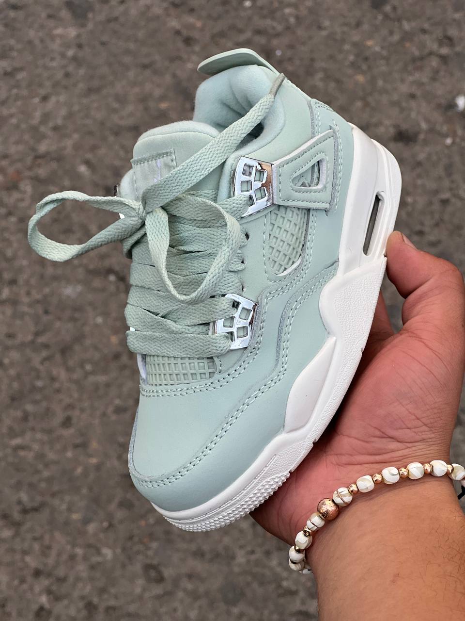 JORDAN 4 VERDE KIDS