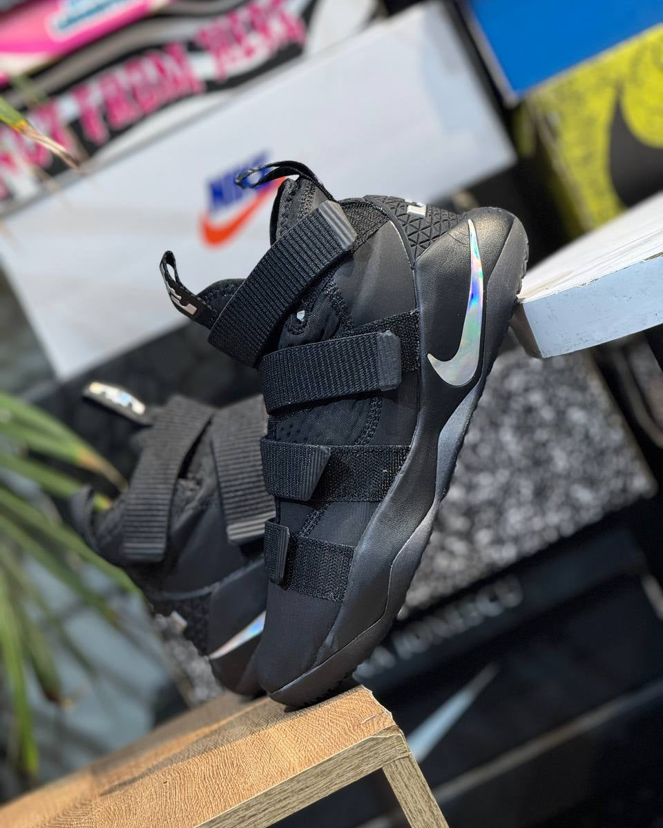 NIKE LEBRON SOLDIER 11 TRIPLE BLACK