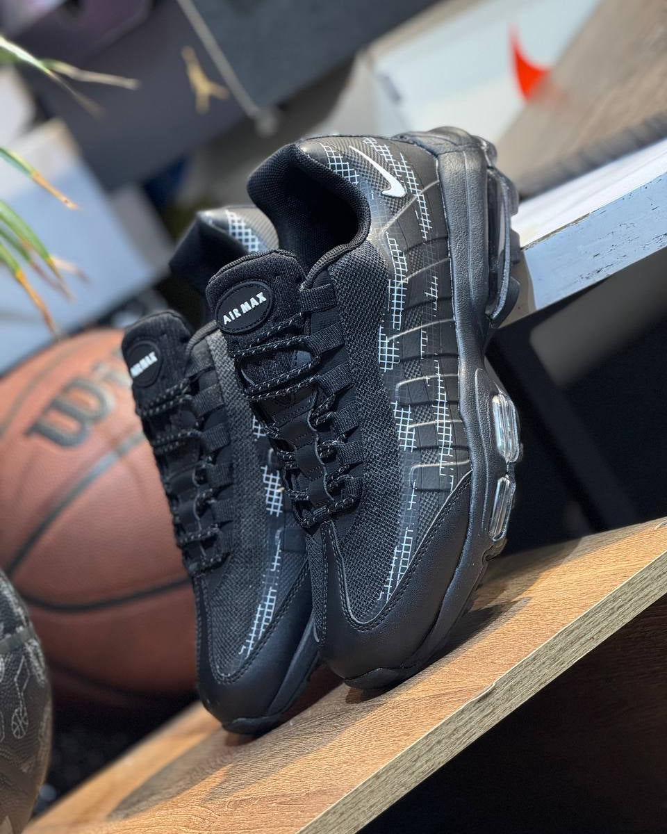 NIKE AIR MAX 95 BLACK GRID