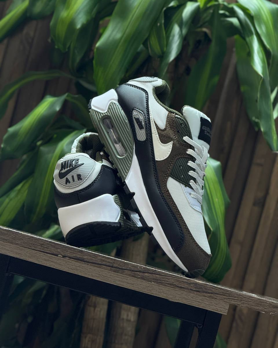 Nike Air Max 90 GTX