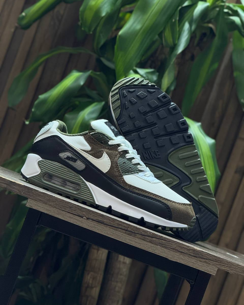 Nike Air Max 90 GTX