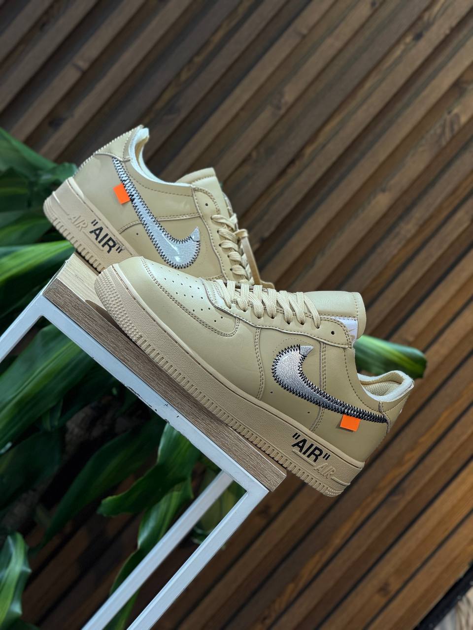 Nike Air Force 1 Off-White Beige