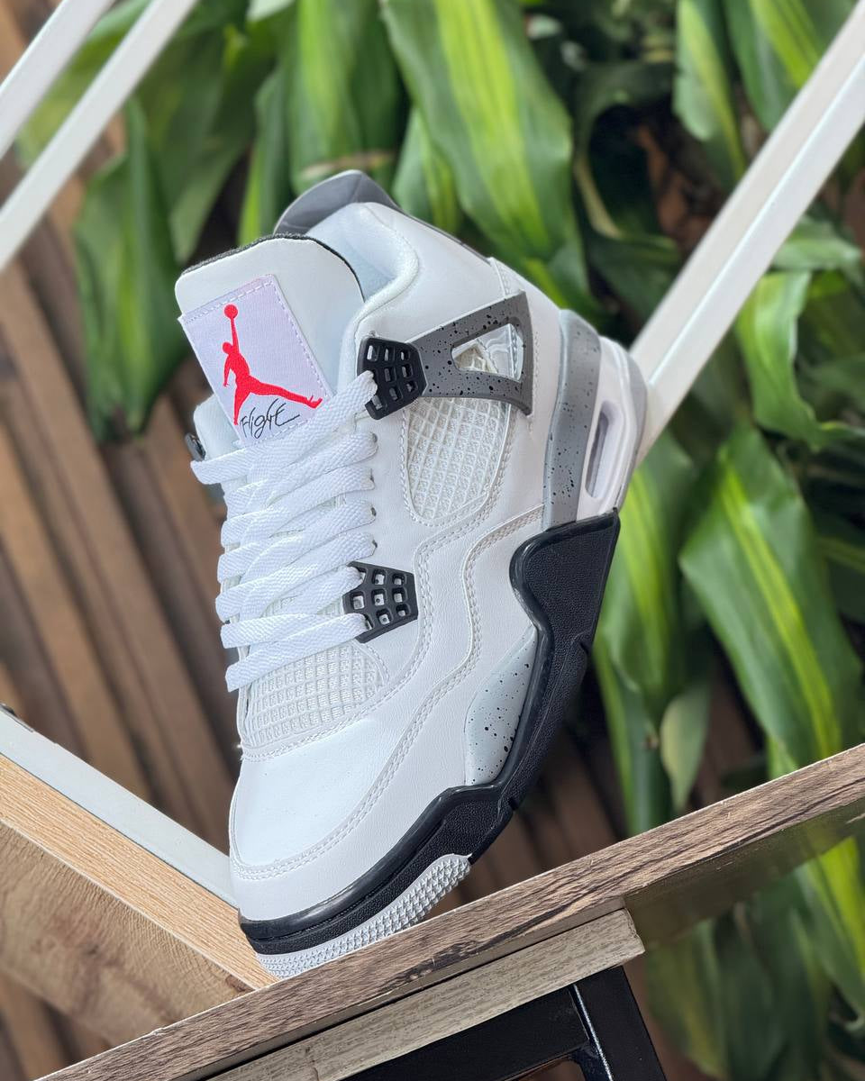 NIKE AIR JORDAN 4 RETRO WHITE / CEMENT GREY