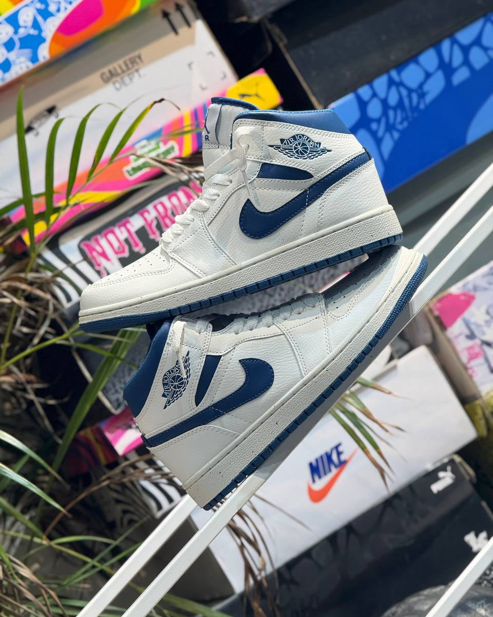 NIKE AIR JORDAN 1 MID WHITE / NAVY