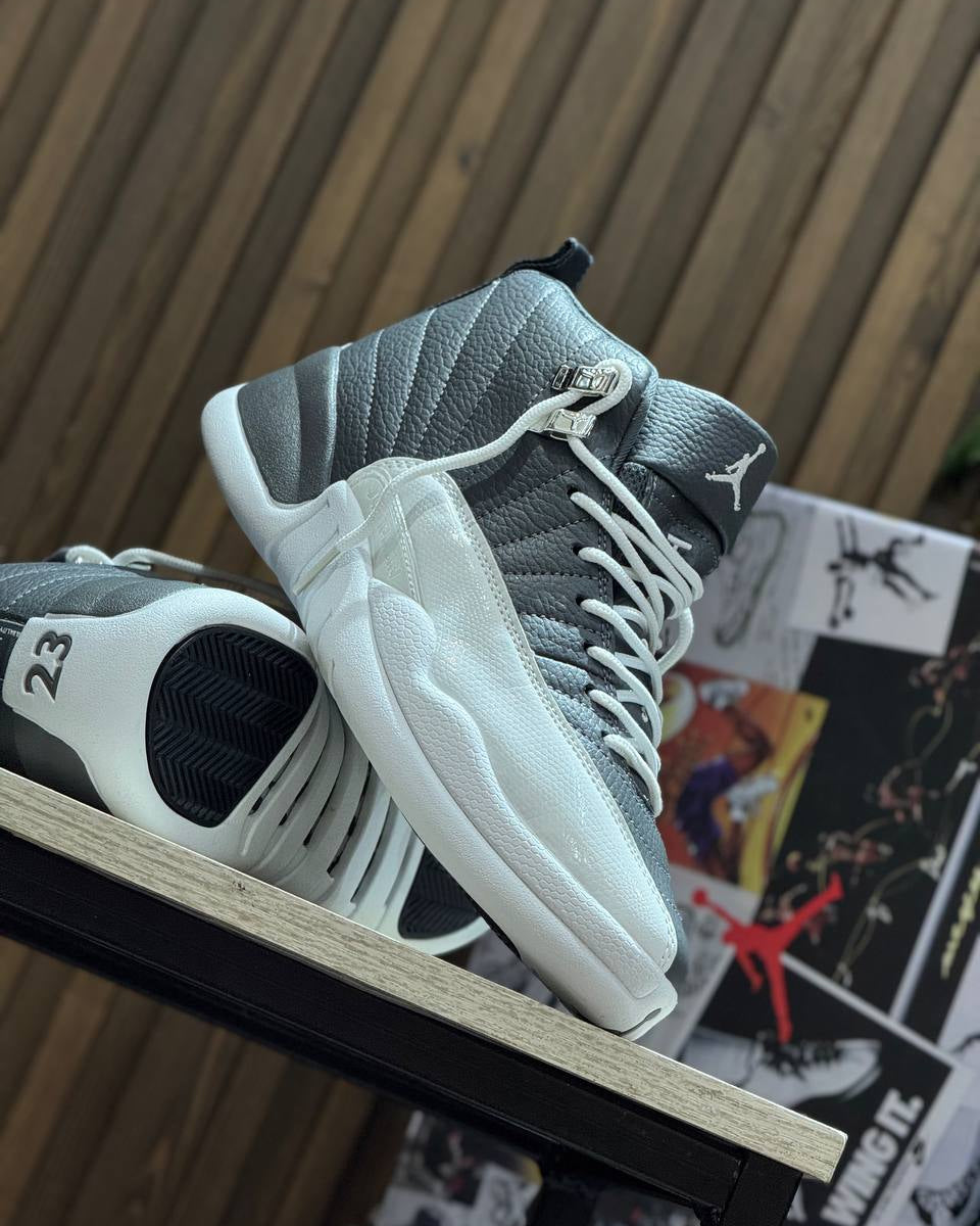 NIKE AIR JORDAN 12 RETRO STEALTH