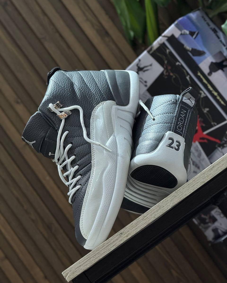 NIKE AIR JORDAN 12 RETRO STEALTH