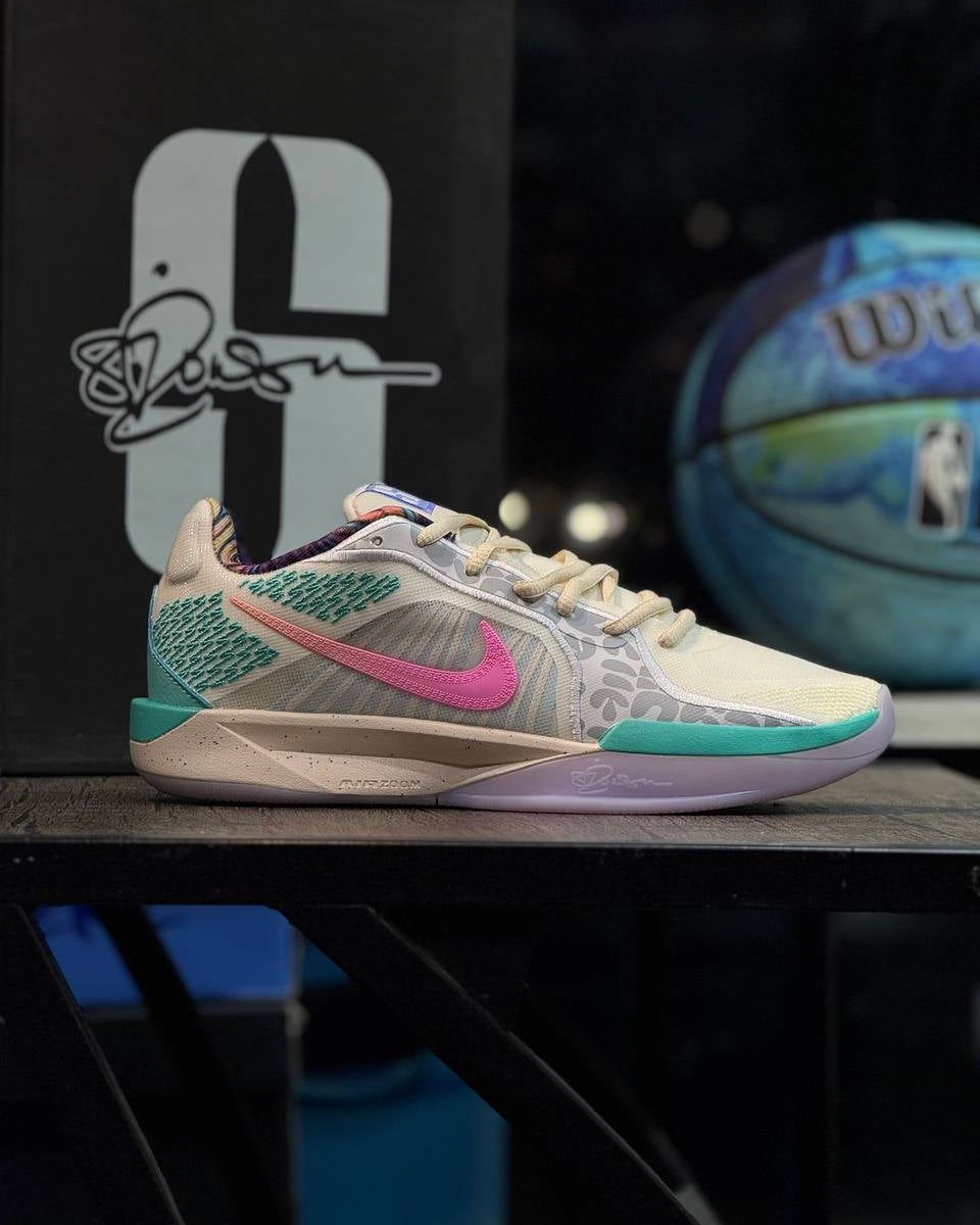 Nike Sabrina 1 “Oregon Ducks”