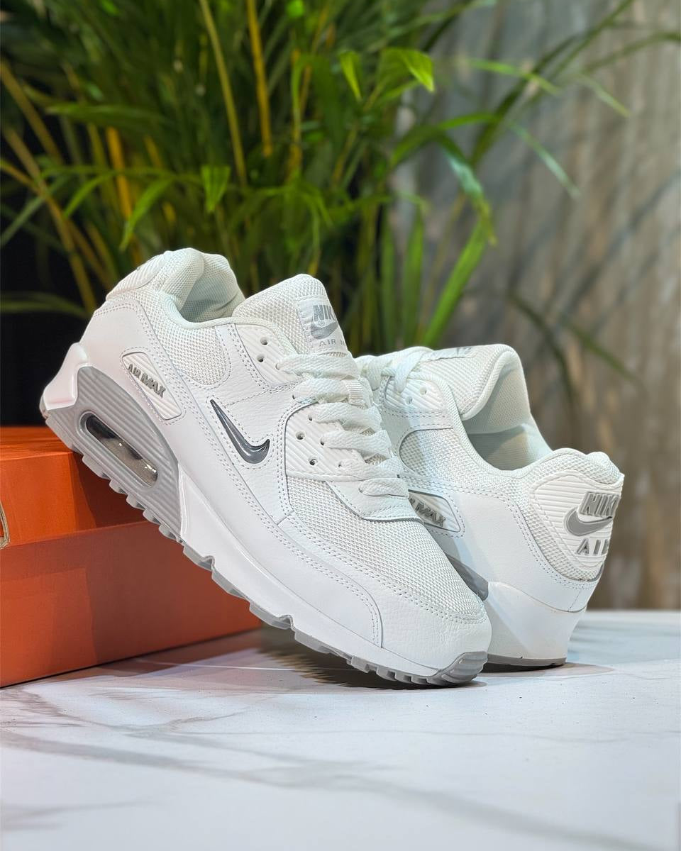 NIKE AIR MAX 90 JEWEL “LIGHT SMOKE GREY / TRIPLE WHITE”