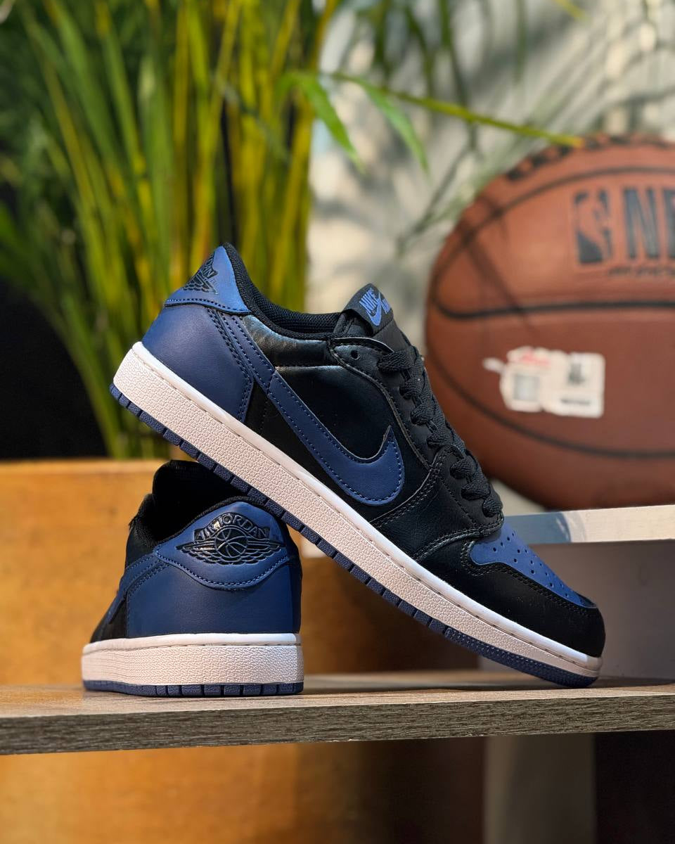Air Jordan 1 Low “Royal Black”
