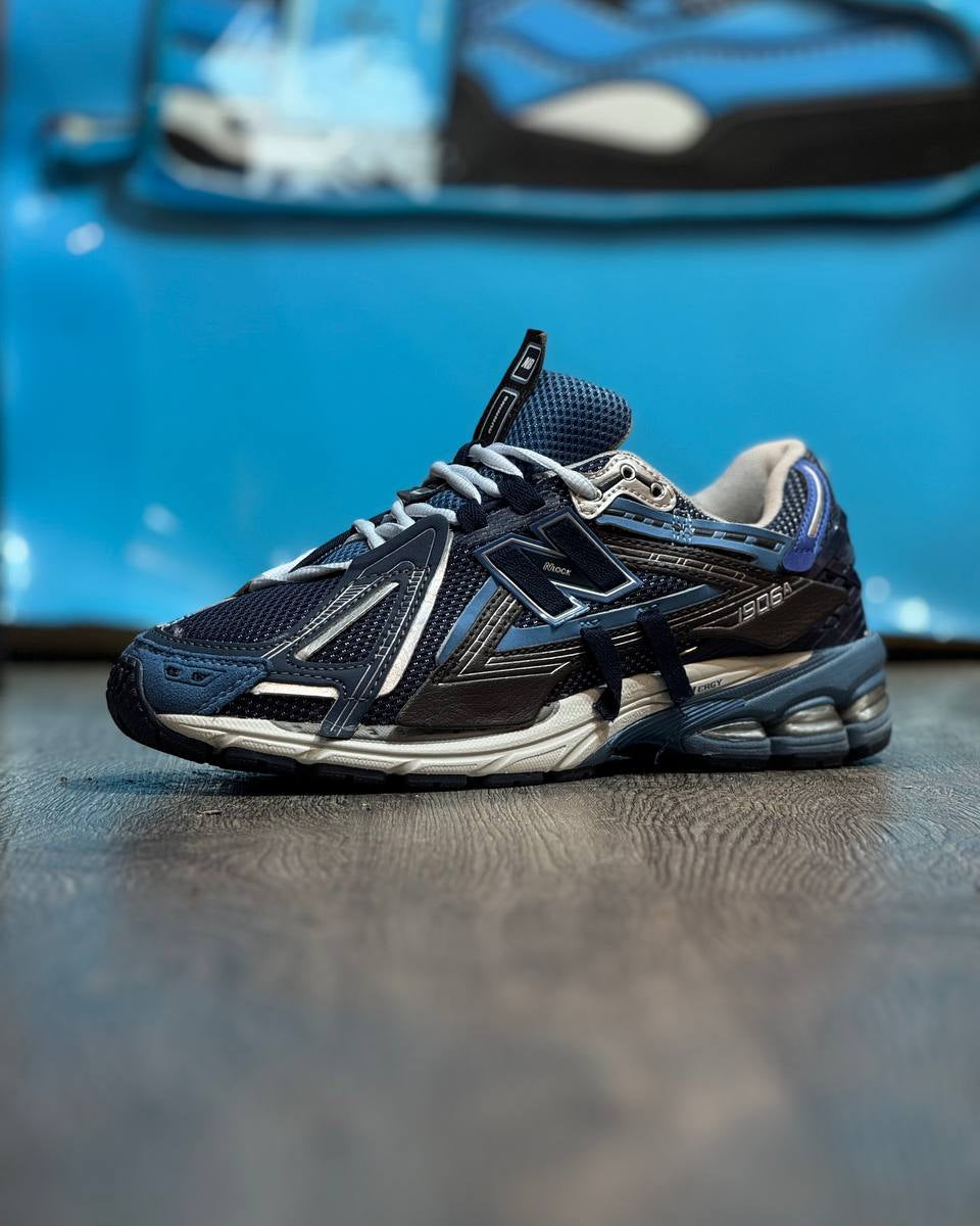 New Balance 1906R “Navy Chrome”