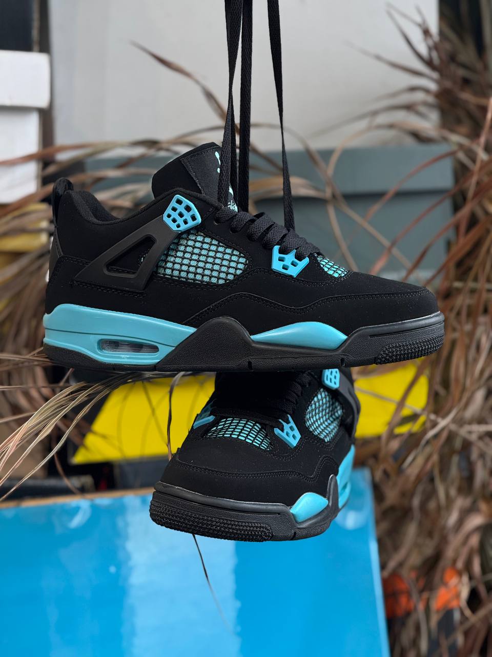 Air Jordan 4 “University Blue Black”