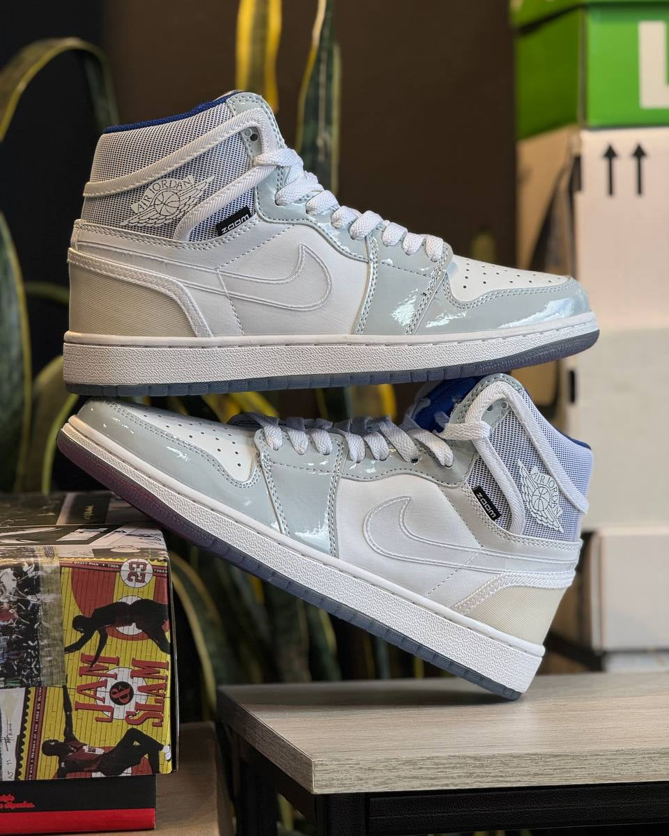 Air Jordan 1 Zoom CMFT “Photon Dust”