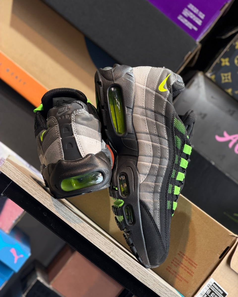 Nike Air Max 95 OG Big Bubble “Neon Yellow”