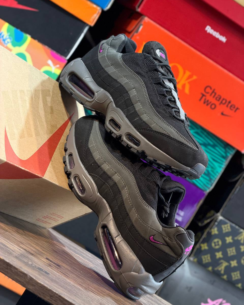 Nike Air Max 95 OG Big Bubble “Pink Foam”