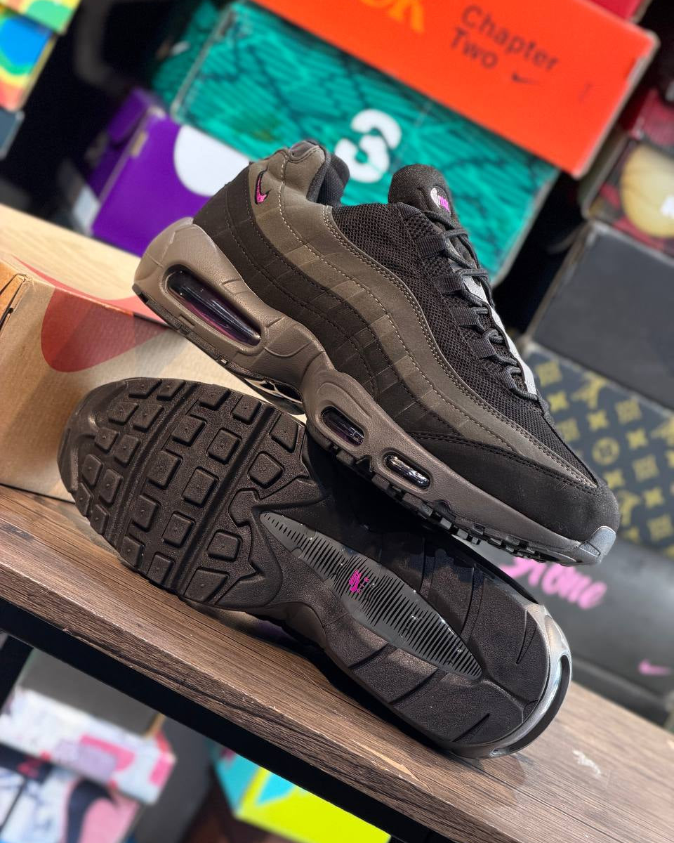 Nike Air Max 95 OG Big Bubble “Pink Foam”