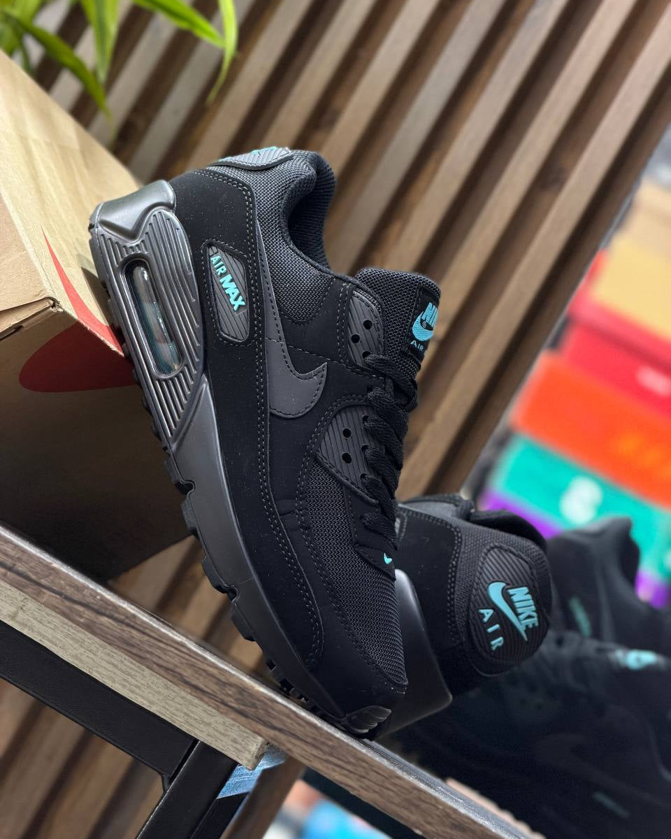 Nike Air Max 90 “Black Anthracite”