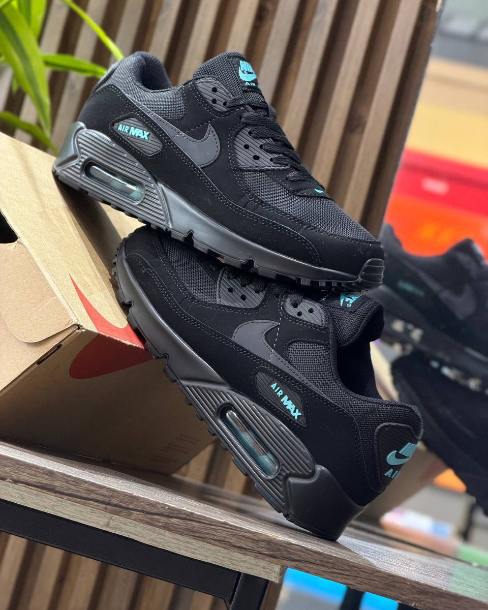Nike Air Max 90 “Black Anthracite”