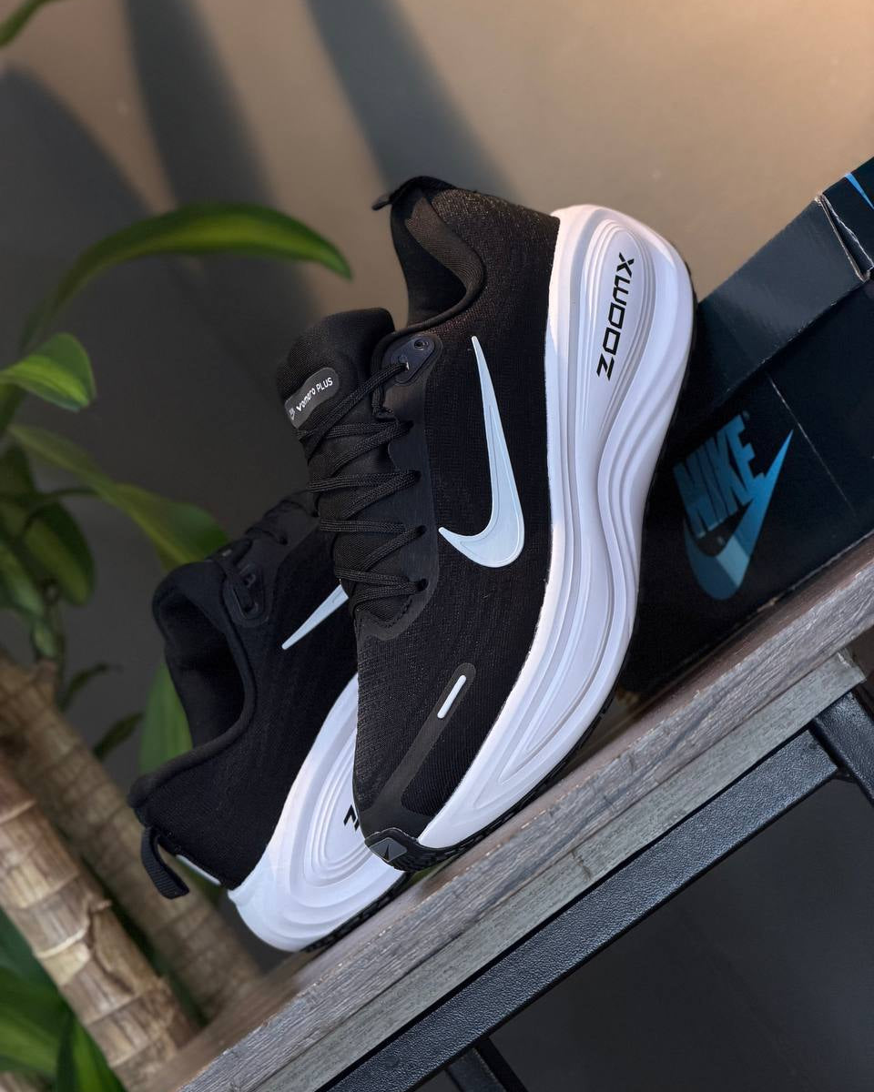 Nike Vomero Plus “Black White”