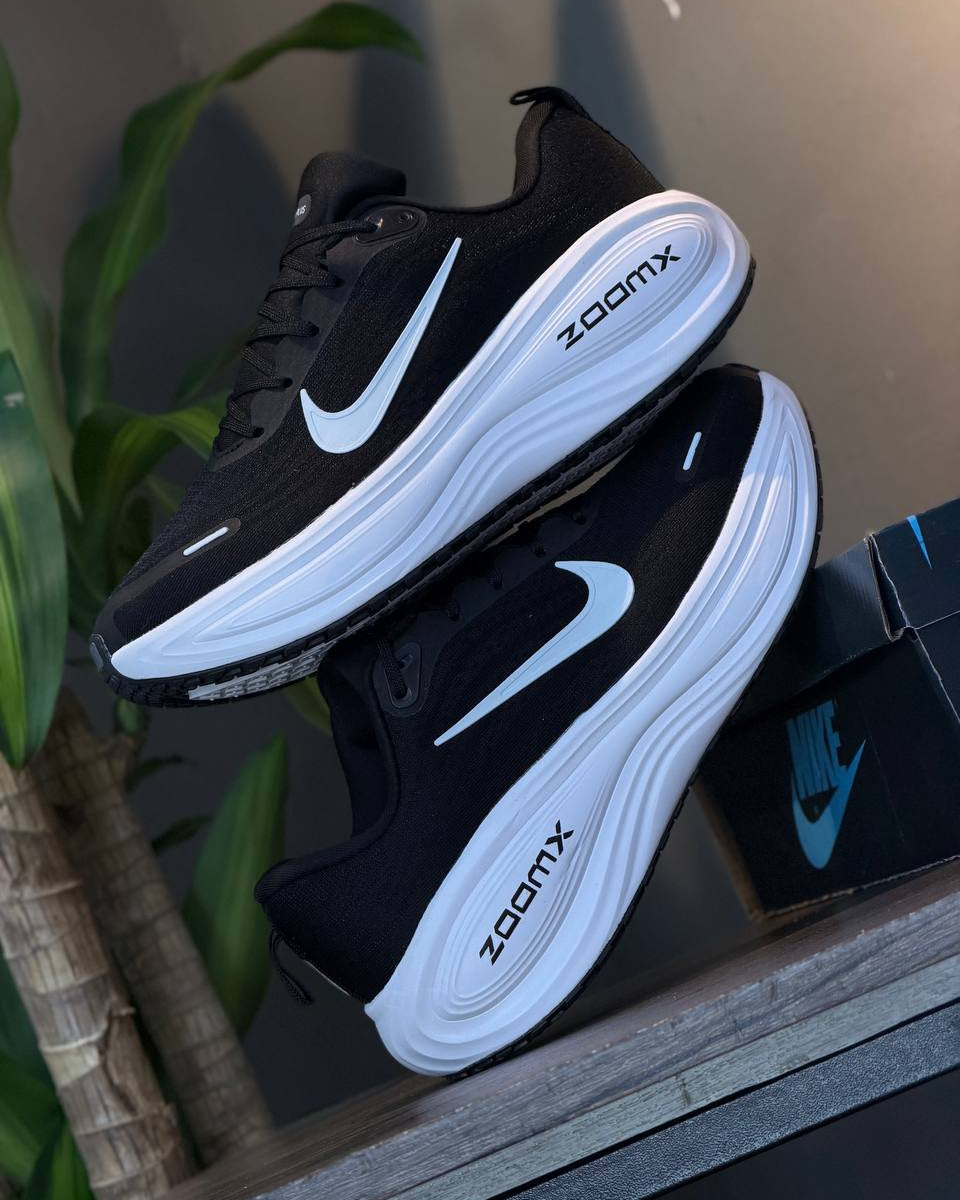 Nike Vomero Plus “Black White”