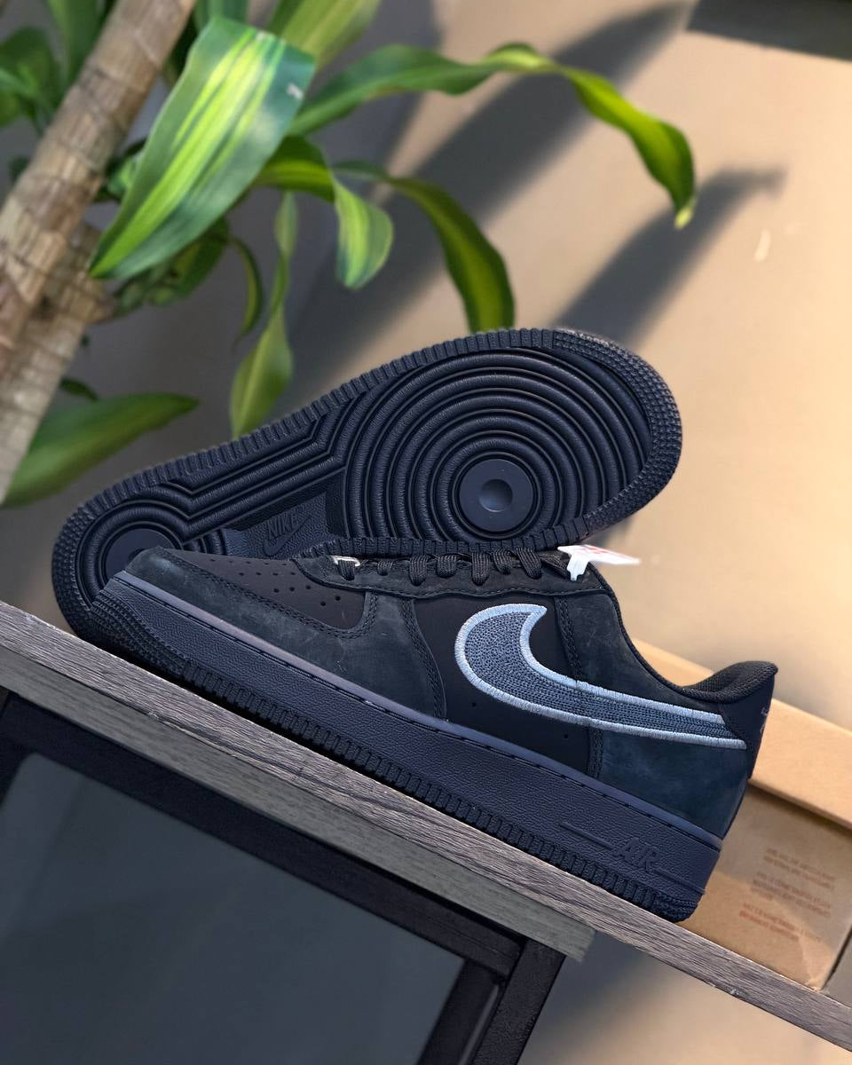 Nike Air Force 1 ’07 LV8 Black