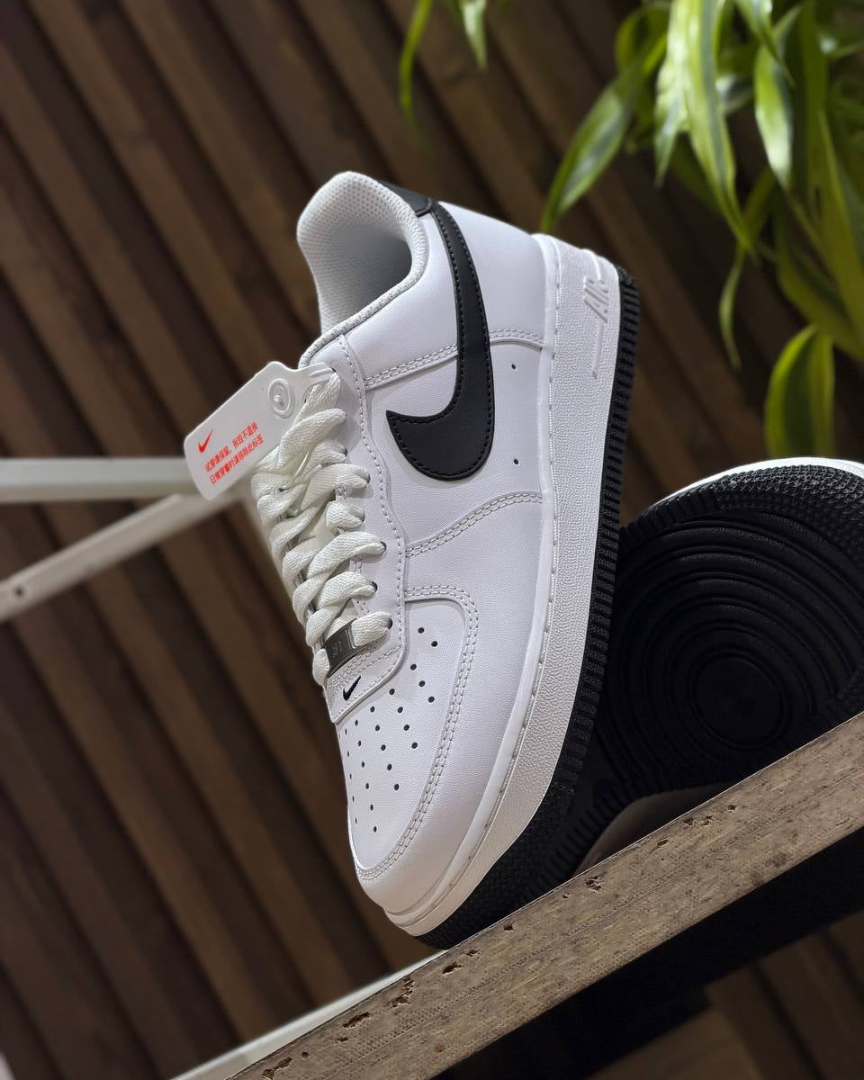 Nike Air Force 1 ’07 Low “White Black”