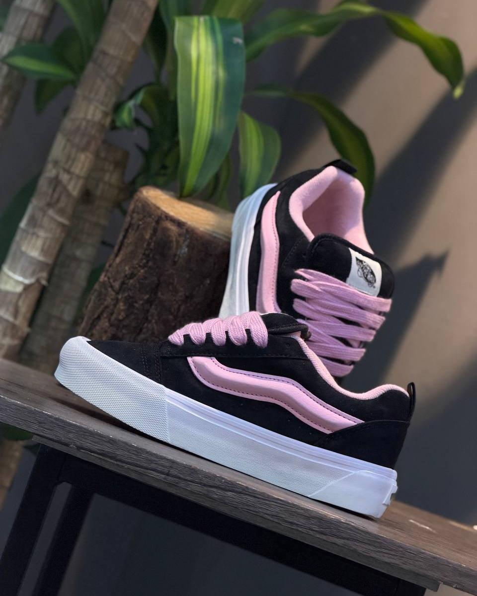 Vans Knu Skool “Black Pink”