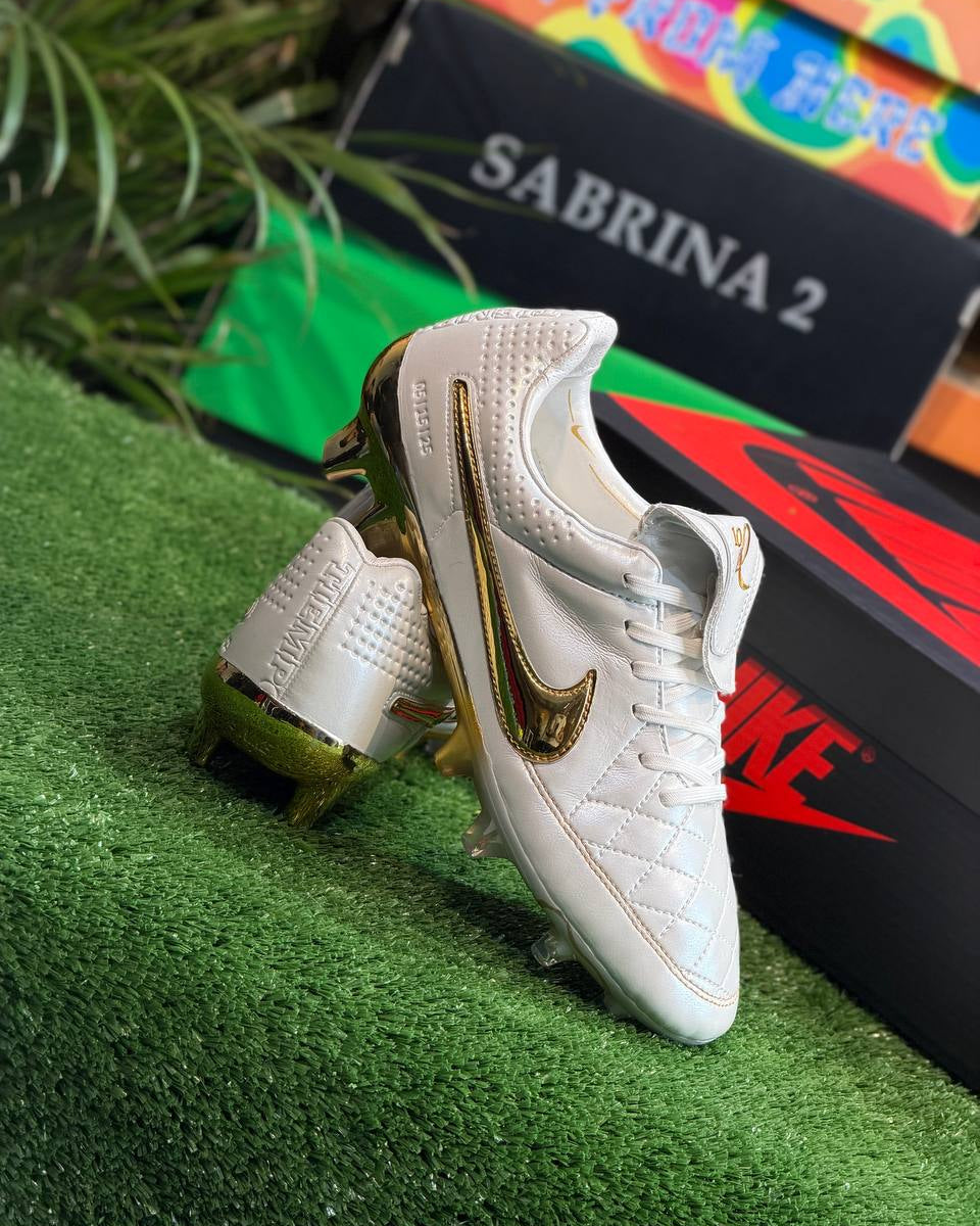Nike Air Legend Tiempo R10 FG “White/Metallic Gold”