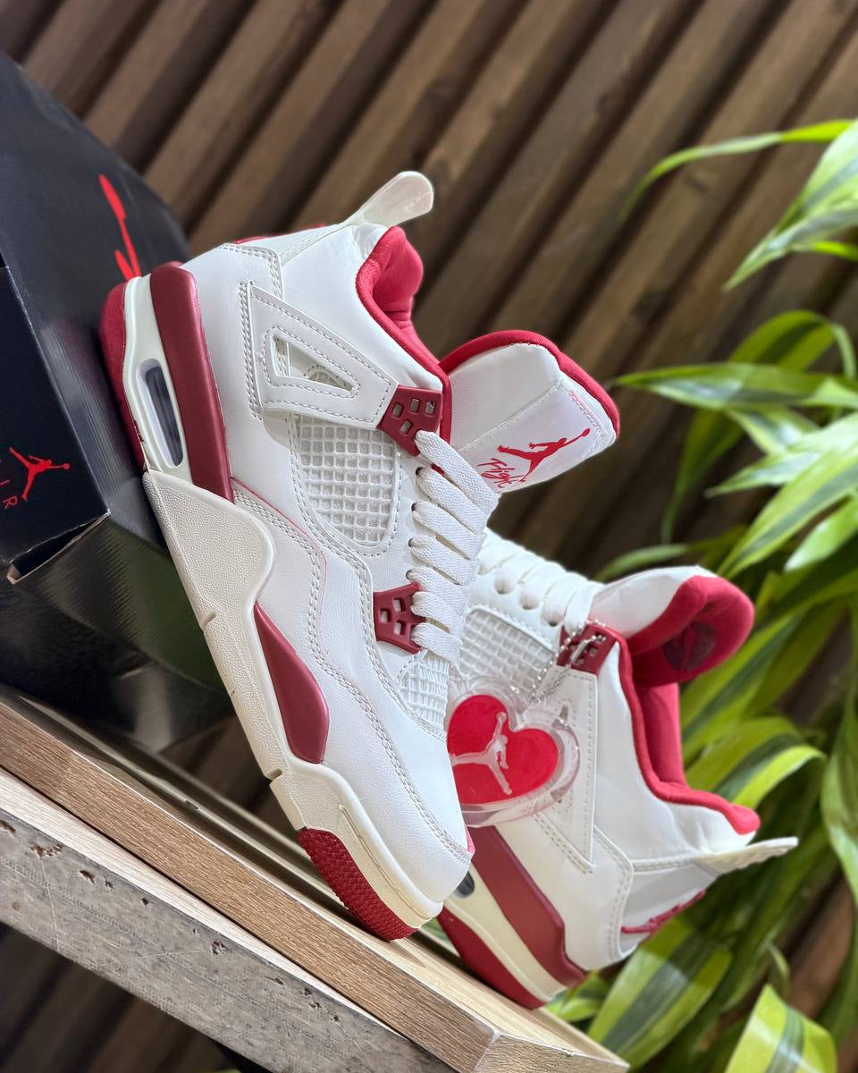 Air Jordan 4 Retro “Valentine’s Day”