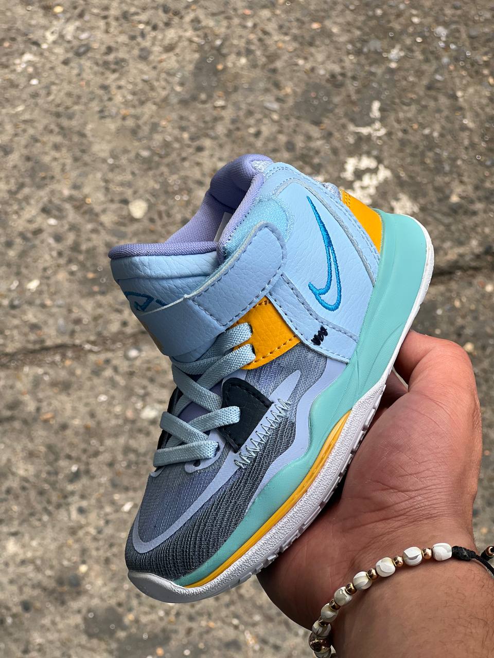 NIKE KYRIE INFINITY KIDS