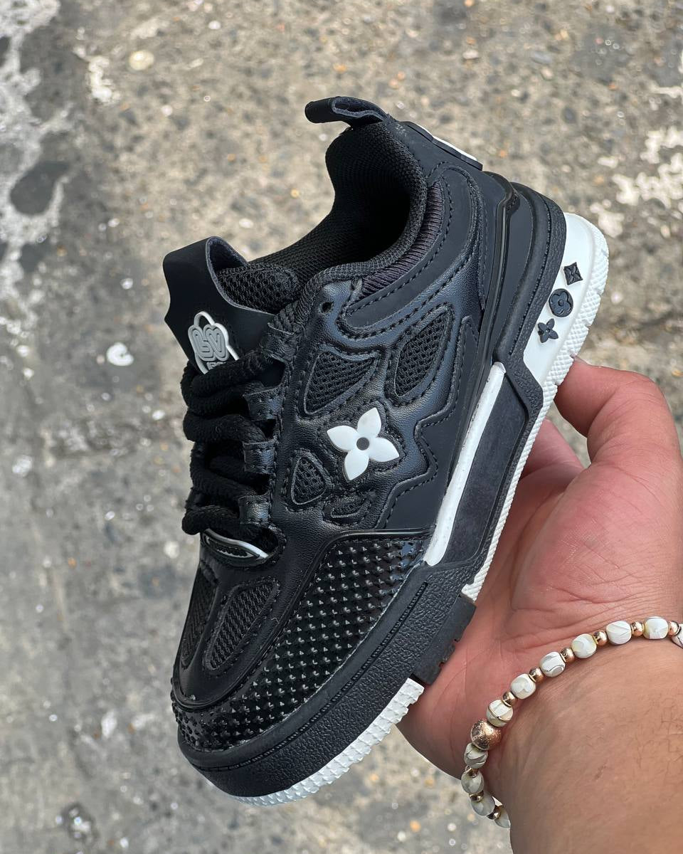 LOUIS VUITTON SKATE KIDS