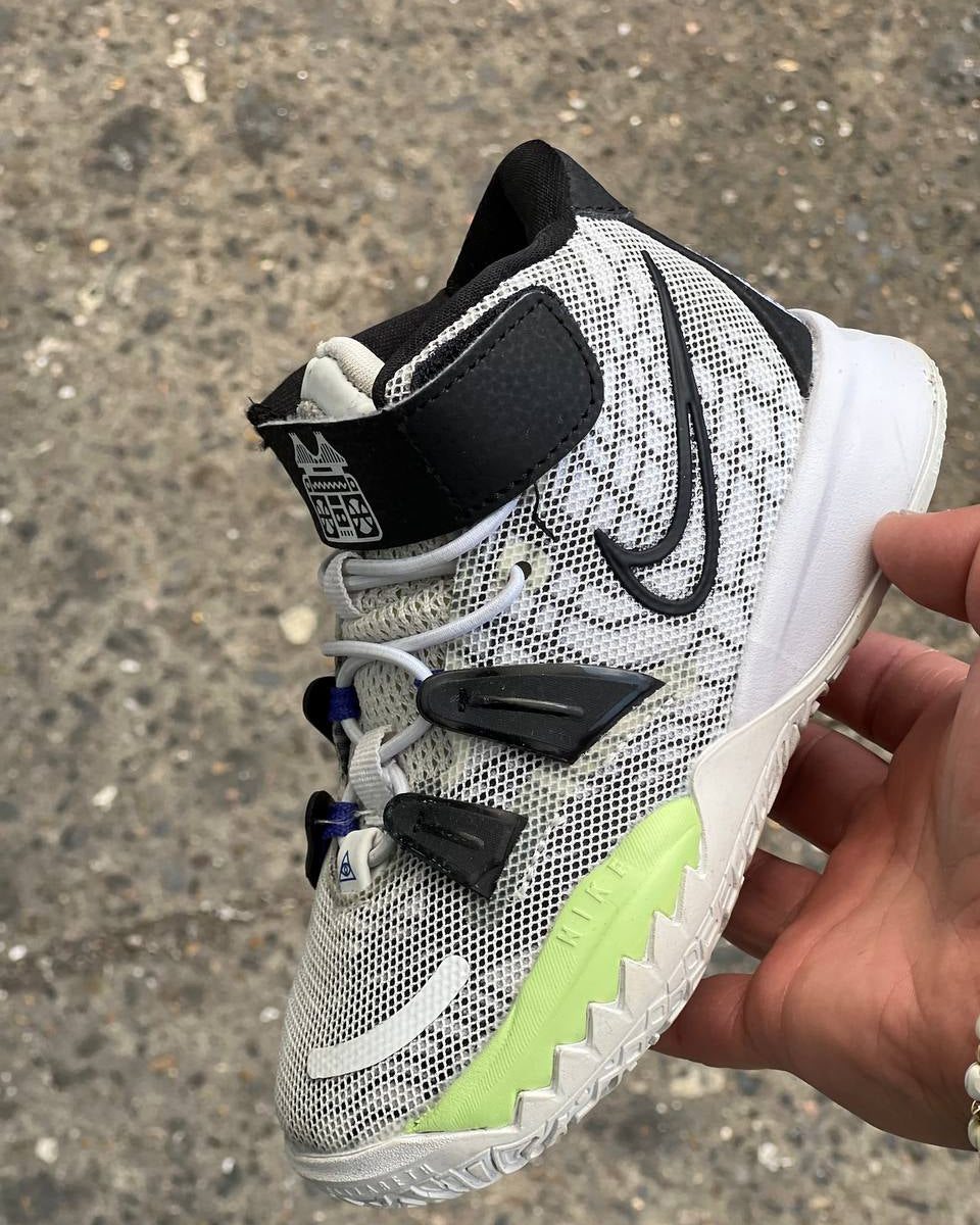 NIKE KYRIE 7 KIDS