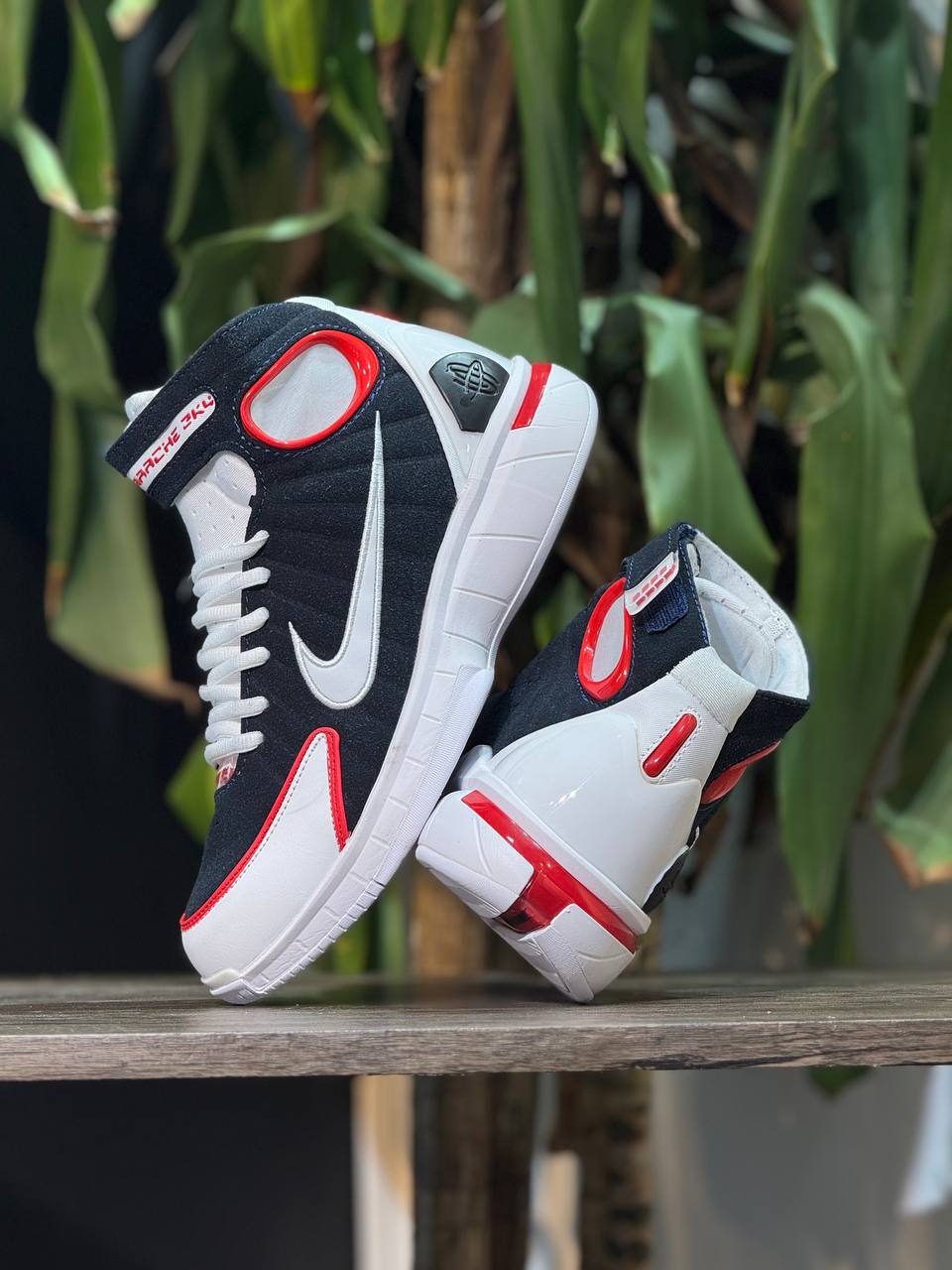 Nike Air Zoom Huarache 2K4 “Black/White/Varsity Red”