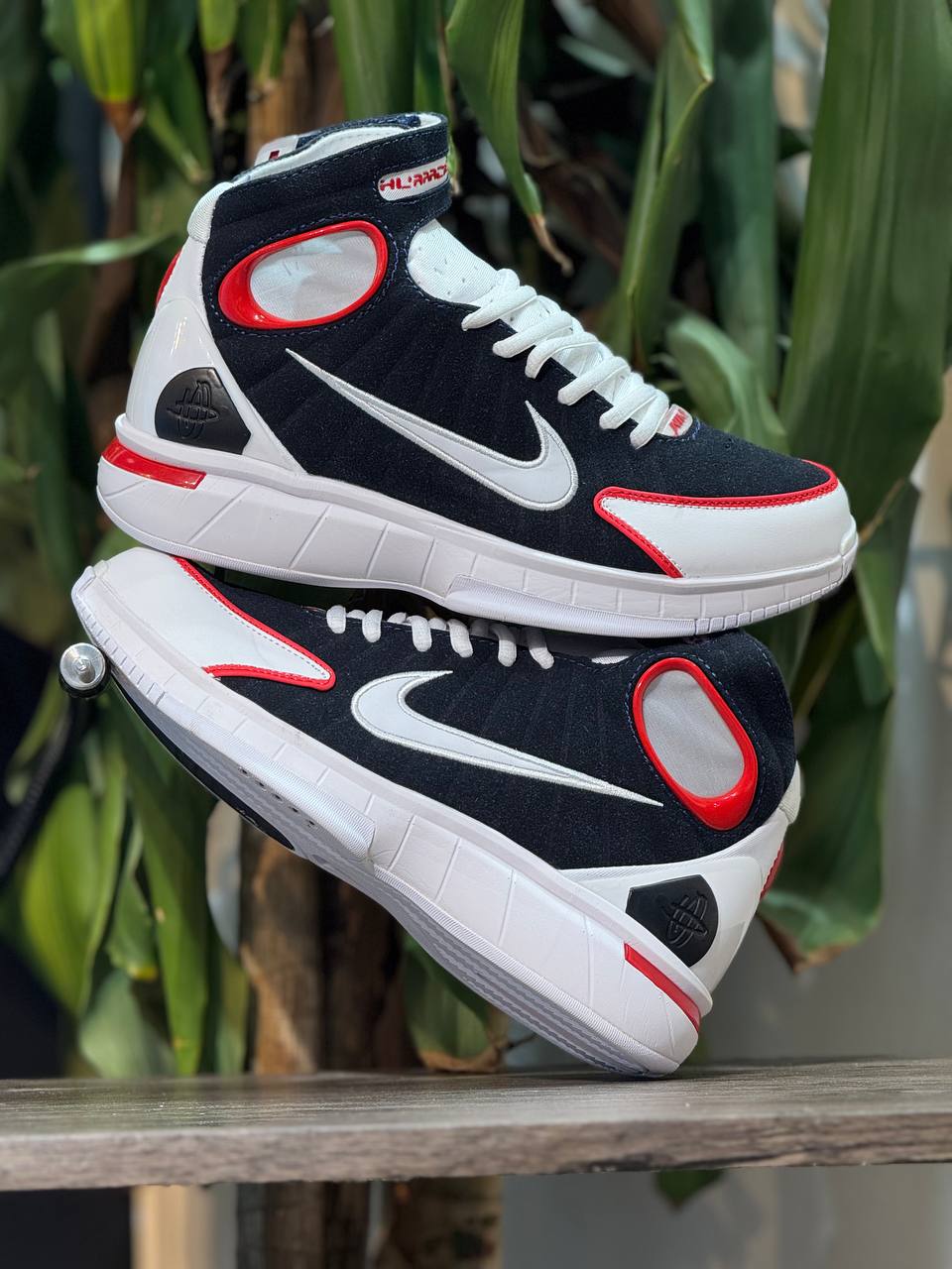 Nike Air Zoom Huarache 2K4 “Black/White/Varsity Red”