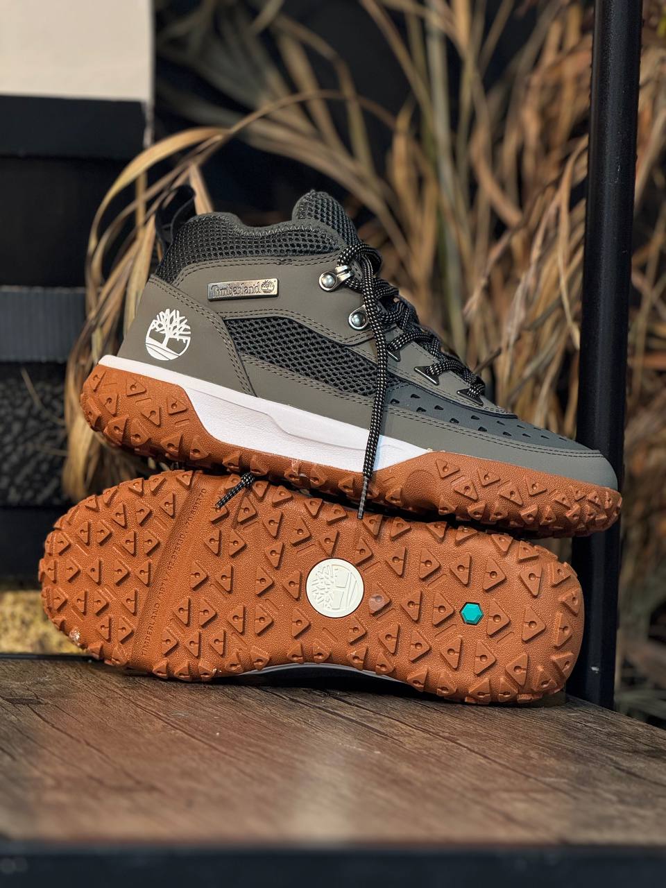 Timberland Field Trekker Mid