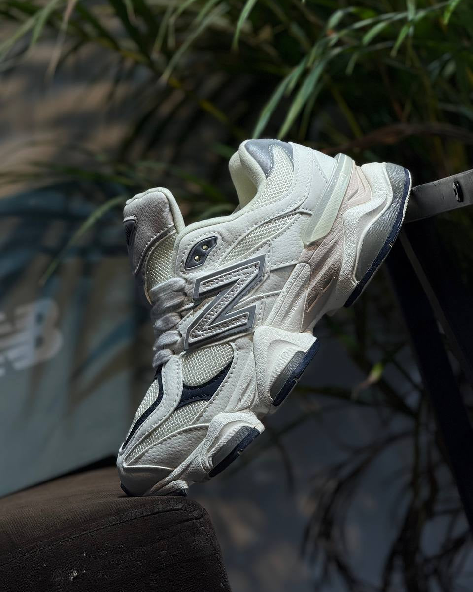 New Balance 9060 – Beige rosa azul