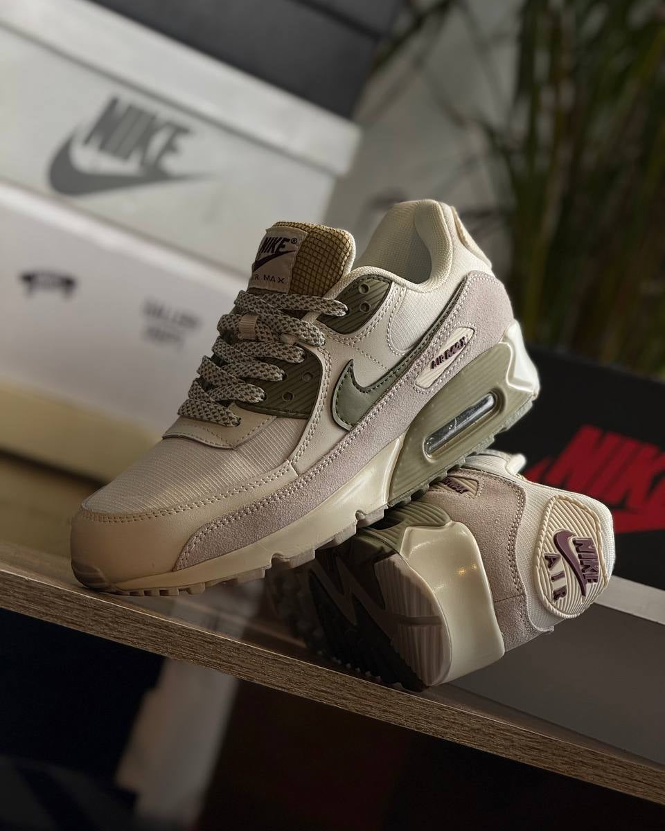 Nike Air Max 90 (Beige / Olive)