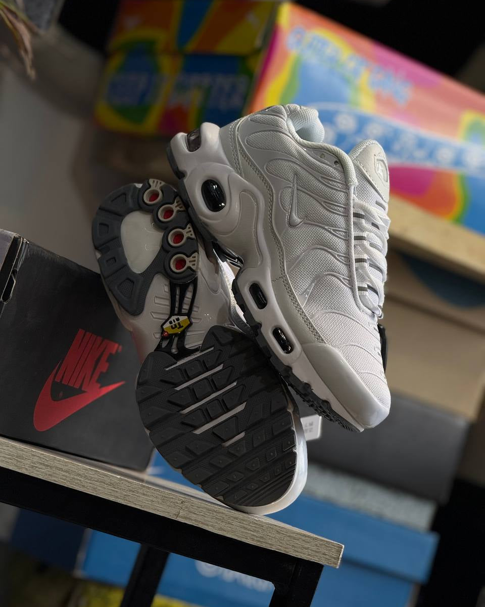 Nike Air Max Plus TN (Blanco / Gris)