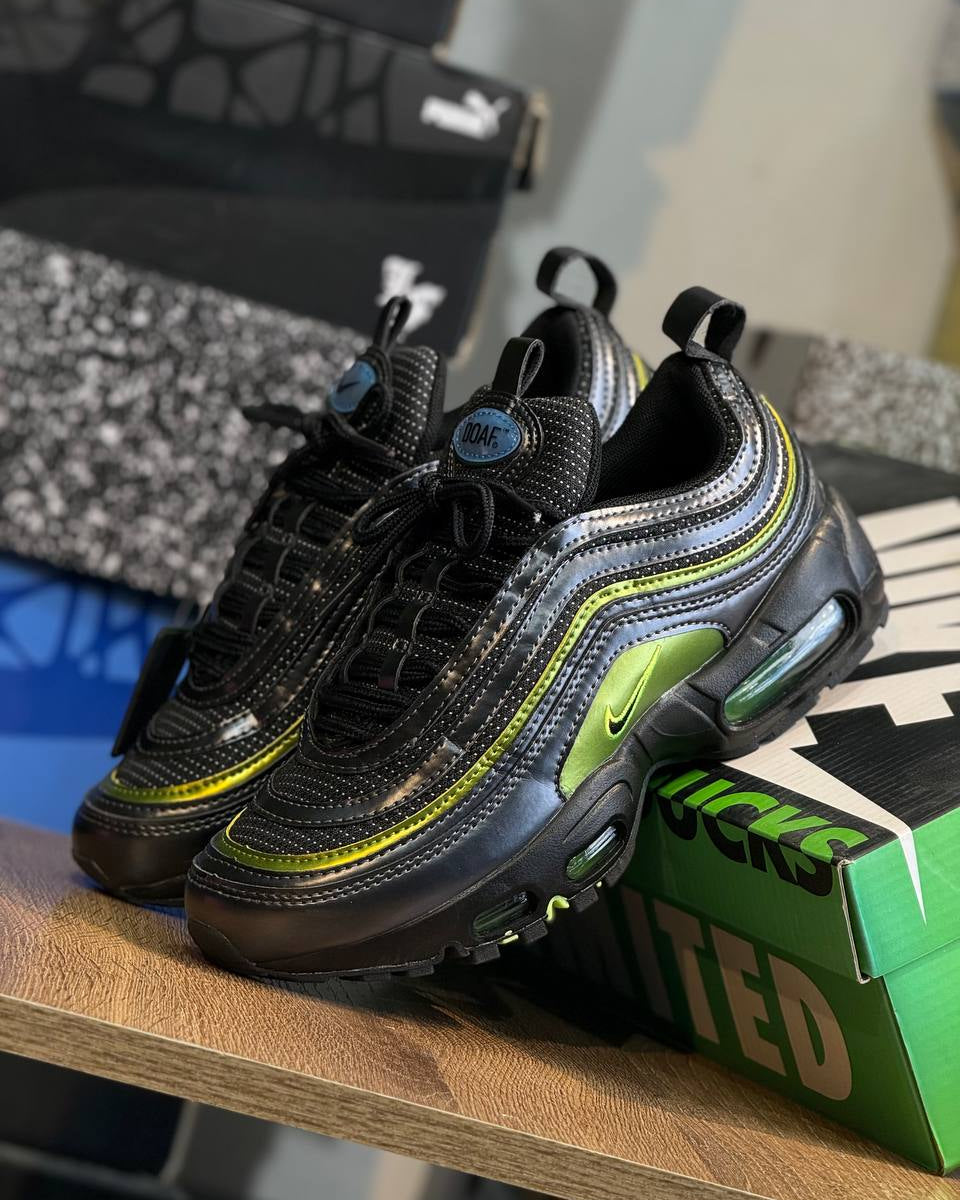 Nike Air Max 95 “Oregon Ducks” (Black / Volt Green)