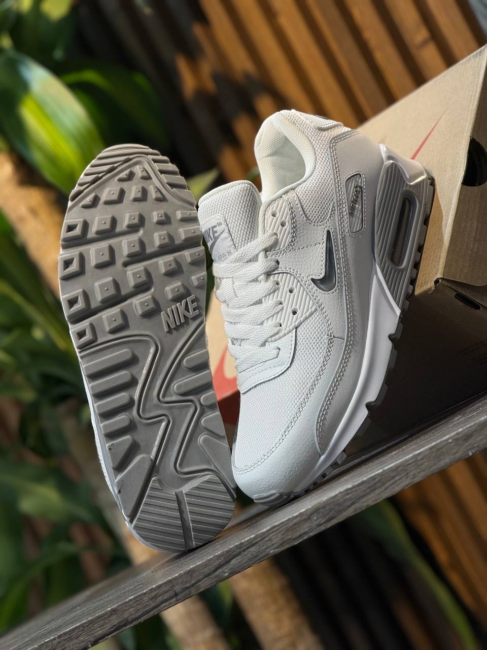 Nike Air Max 90 (Triple White / Swoosh Gel)