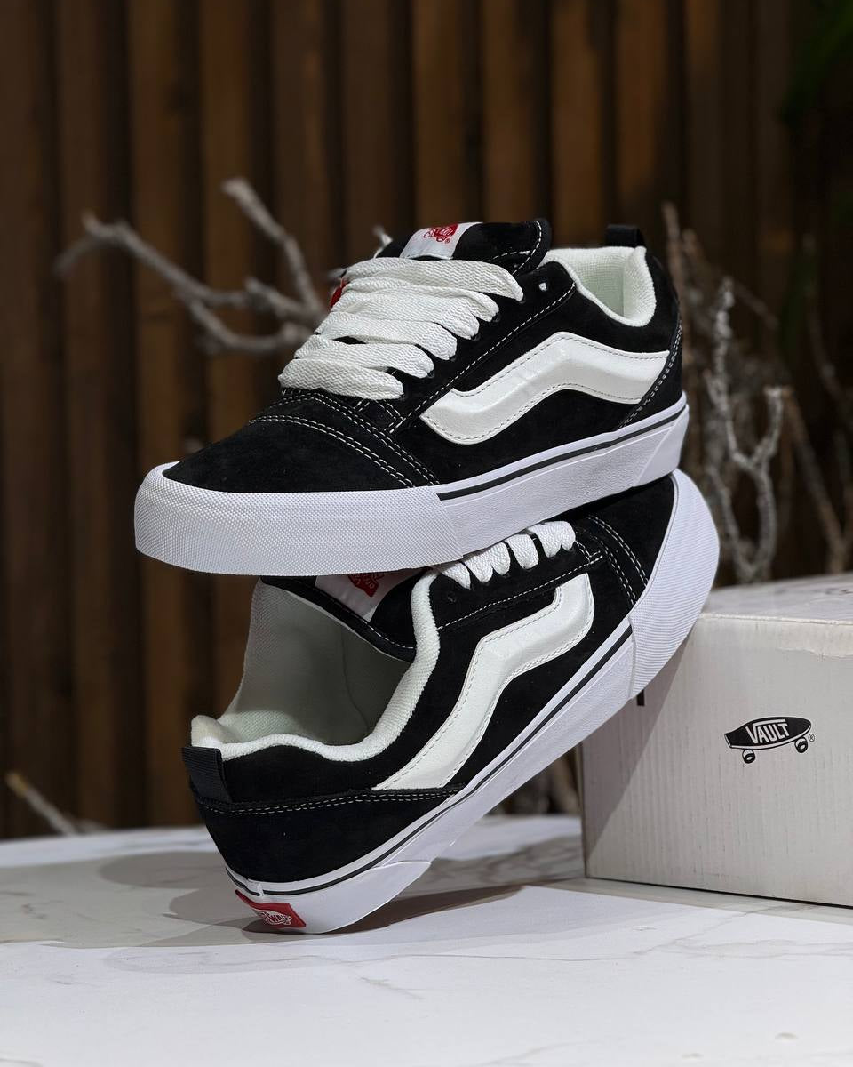 Vans (Old Skool) Black/White