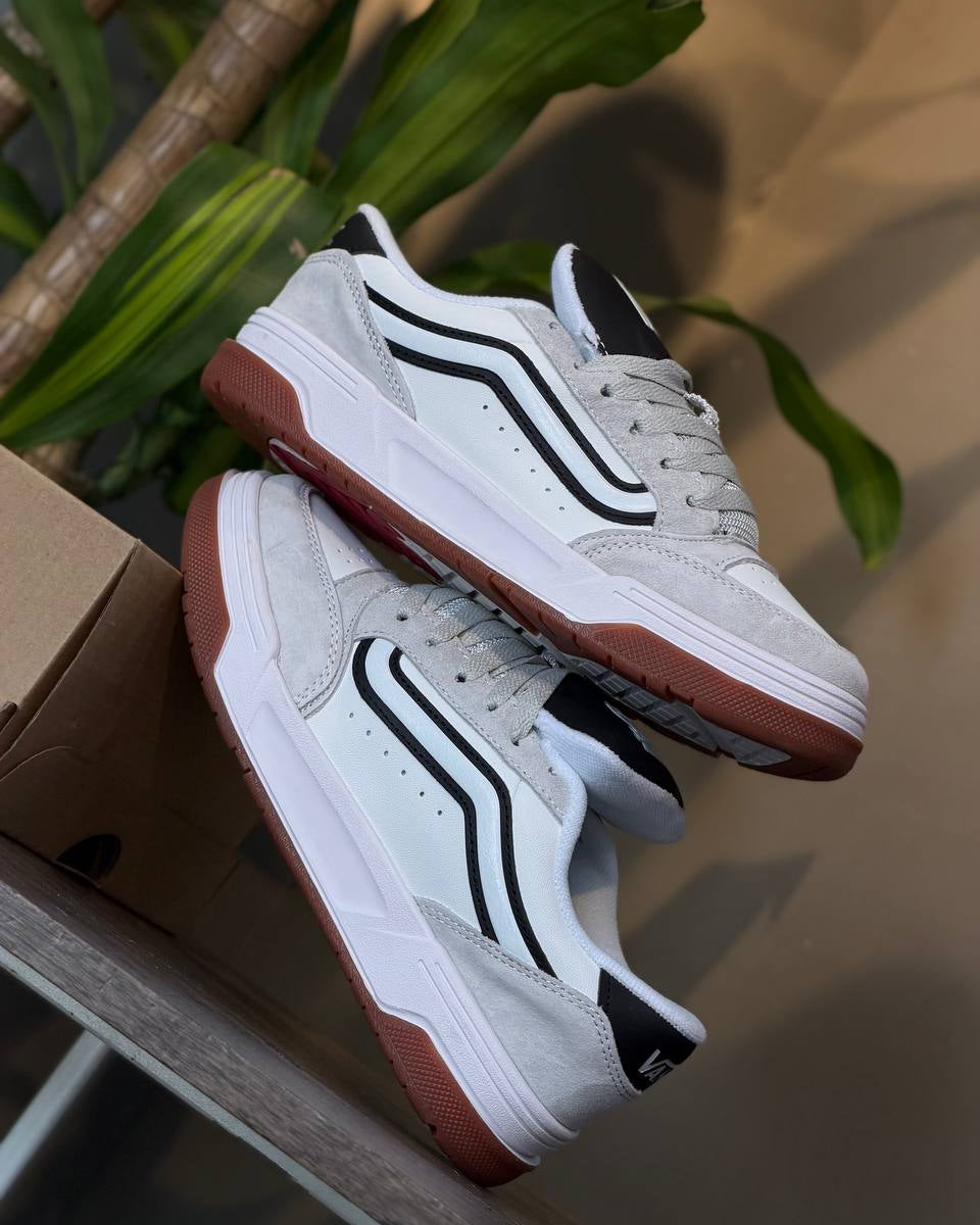 Vans Hylane “White/Gum”