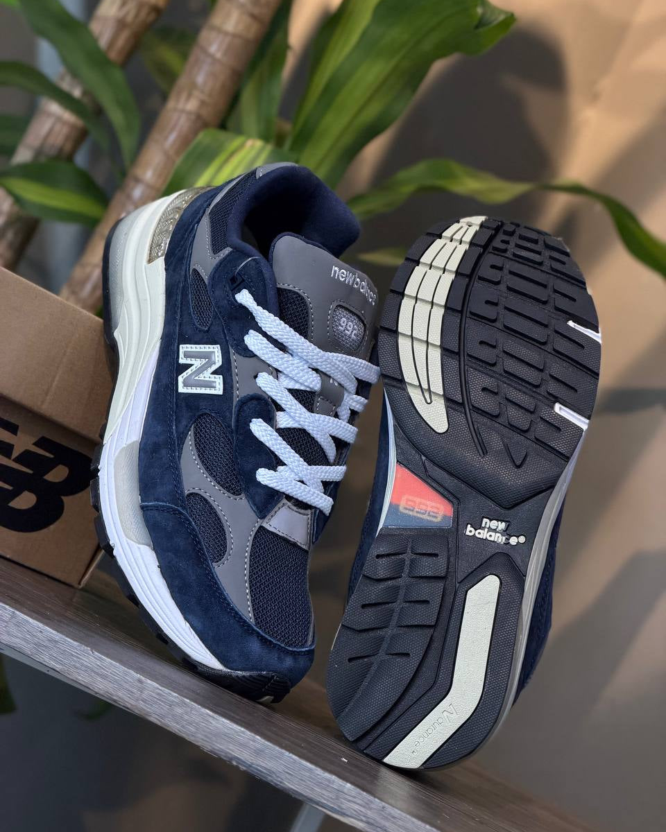 New Balance 992 “Navy/Grey”