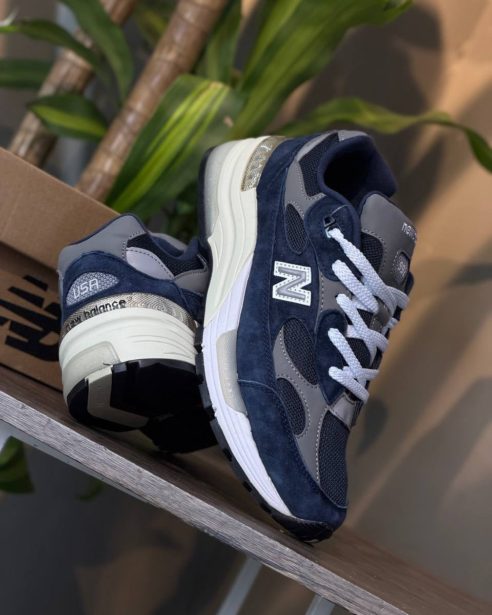 New Balance 992 “Navy/Grey”